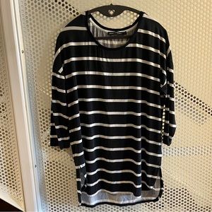 Sportscraft (Australian brand) Women’s Striped 3/4 sleeve top Size S Free**